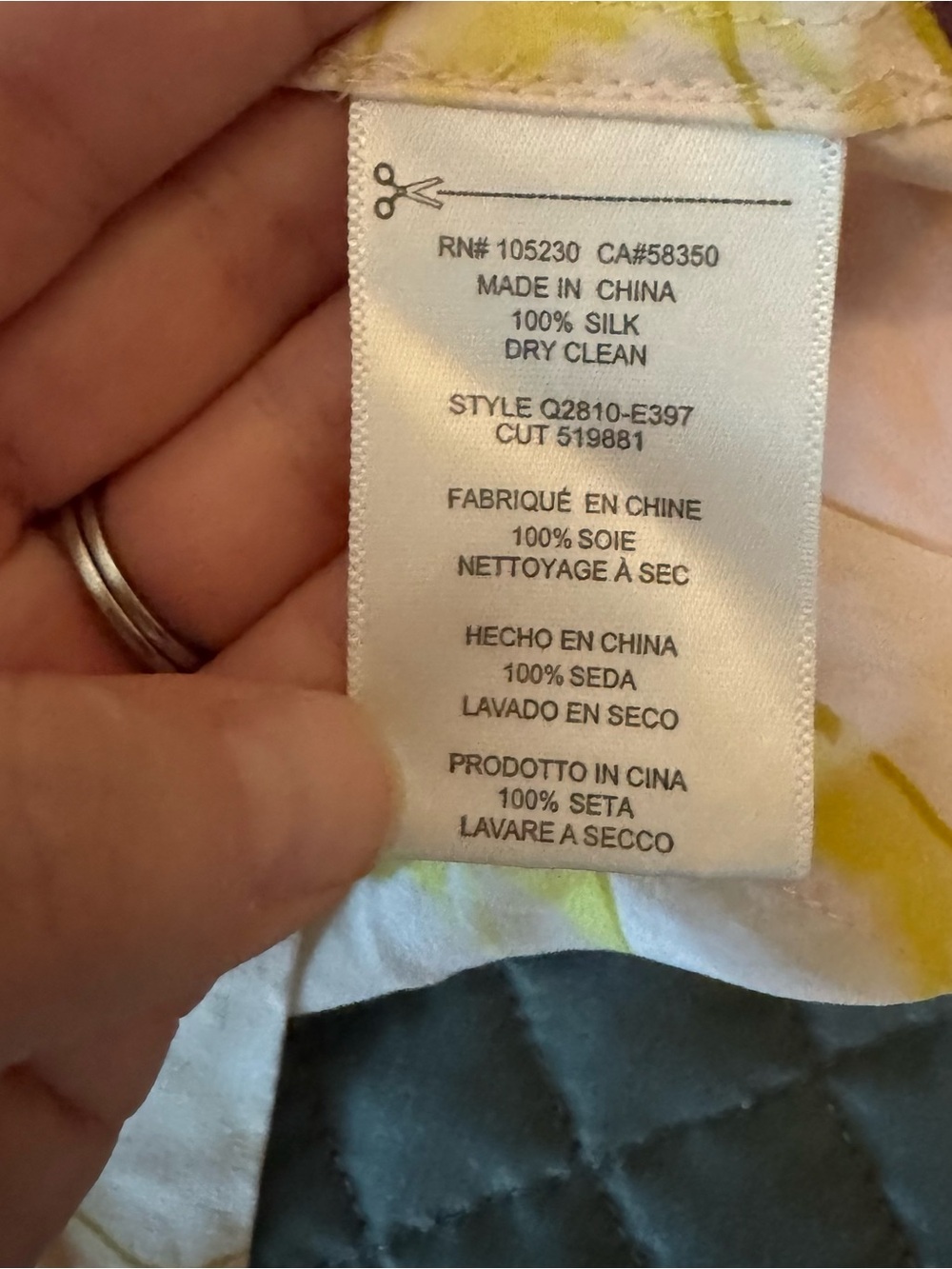 Sleeveless Pink Floral silk Top - Picture 5 of 7